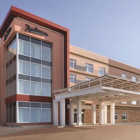 Radisson Kingswood Hotel & Suites, Frédéricton Extérieur photo